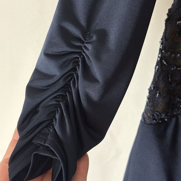 NWT Tadashi Shoji Twist-Drape Dress Long Sleeve Knot Front Sz XL Flattering MOB - Picture 4 of 12